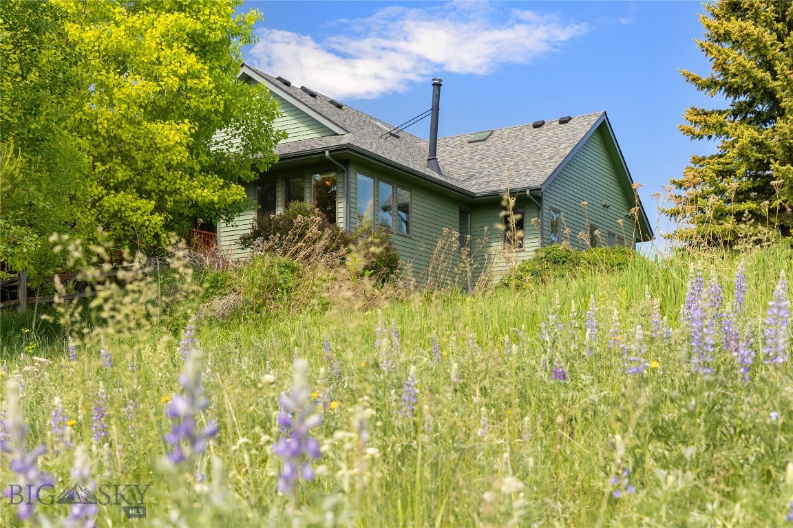 260 Painted Hills Road