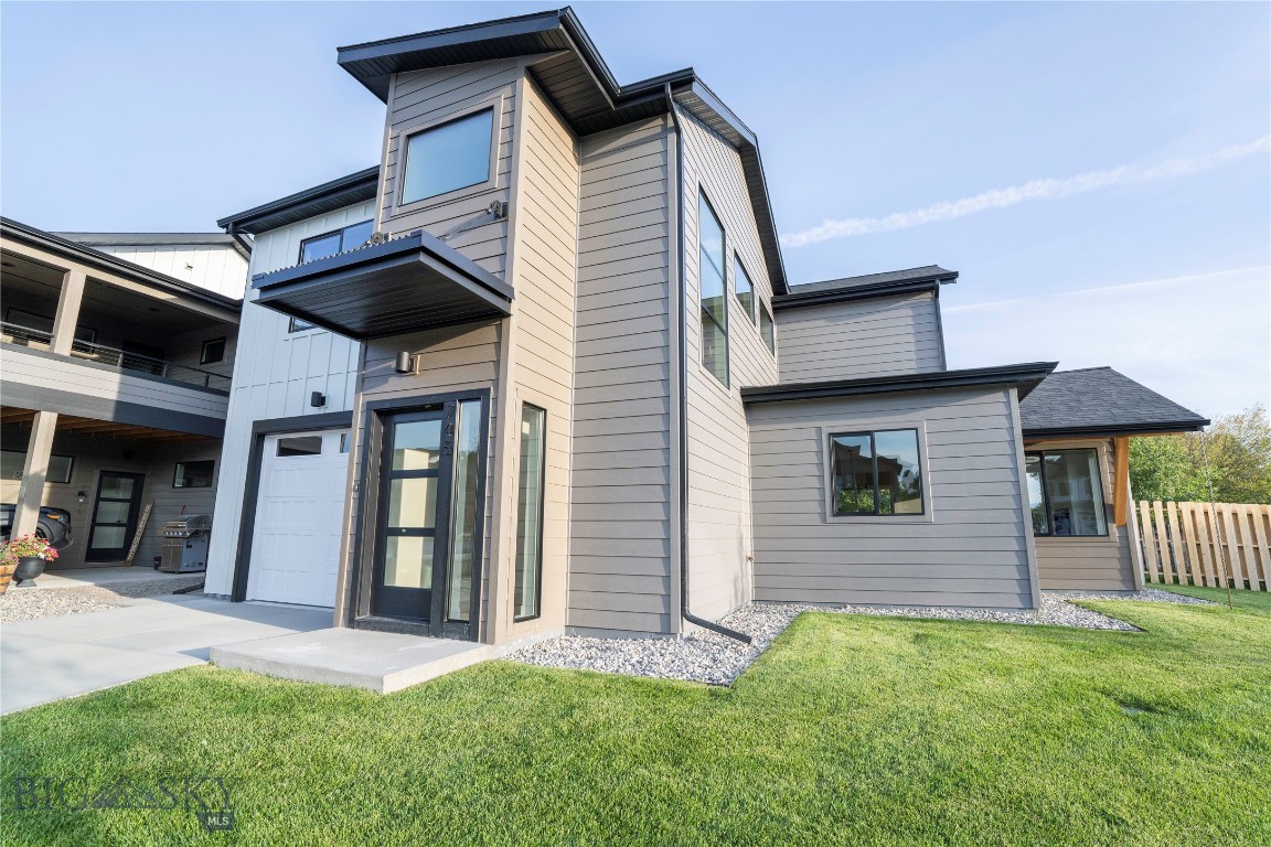 745 Rogers Way