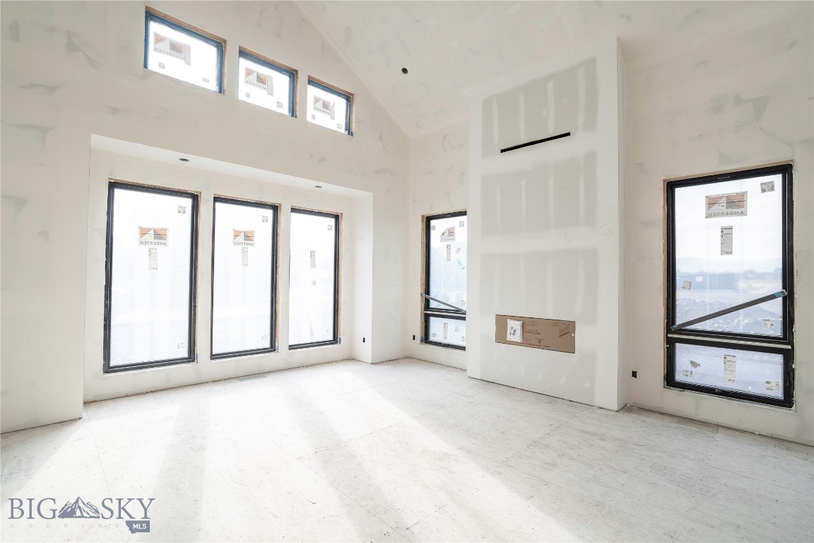 159 Creekbank Loop