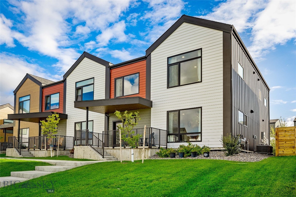 2818 Tierra Lane