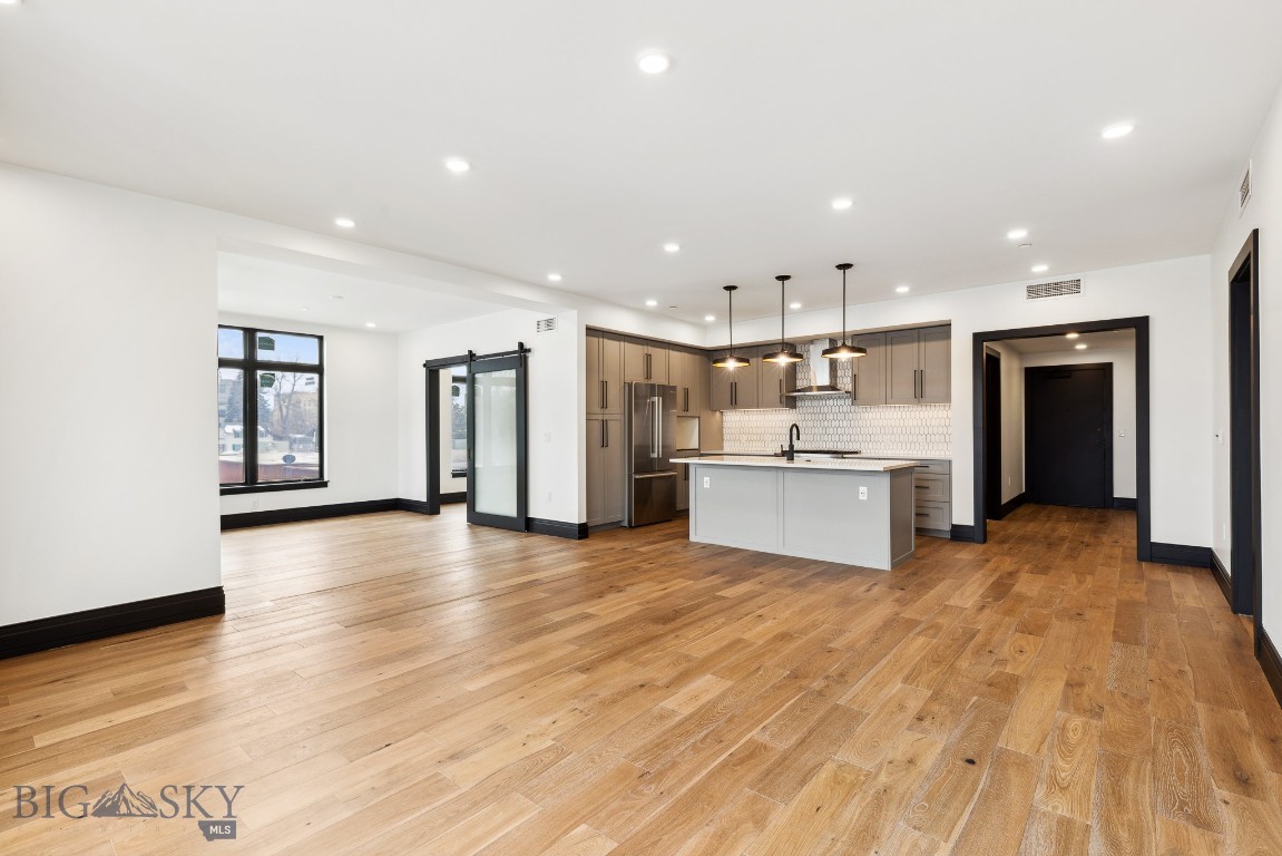 315 N Tracy Avenue 507