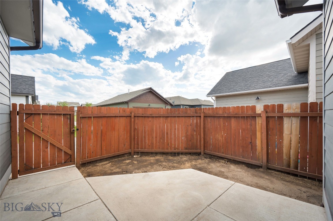 3858 Kimberwicke Street