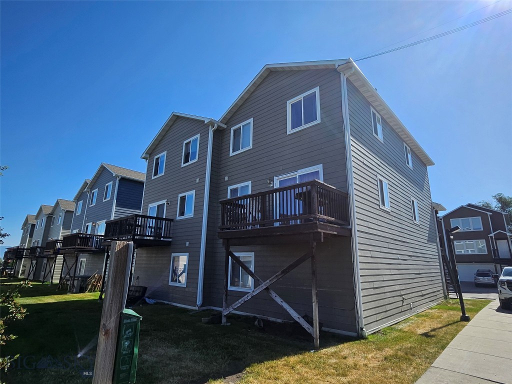 1769 W Kagy Boulevard