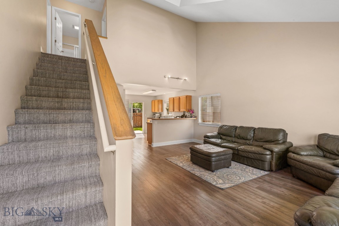 306 Golden Valley Drive