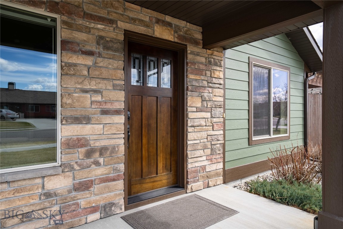 1530 Powers Boulevard