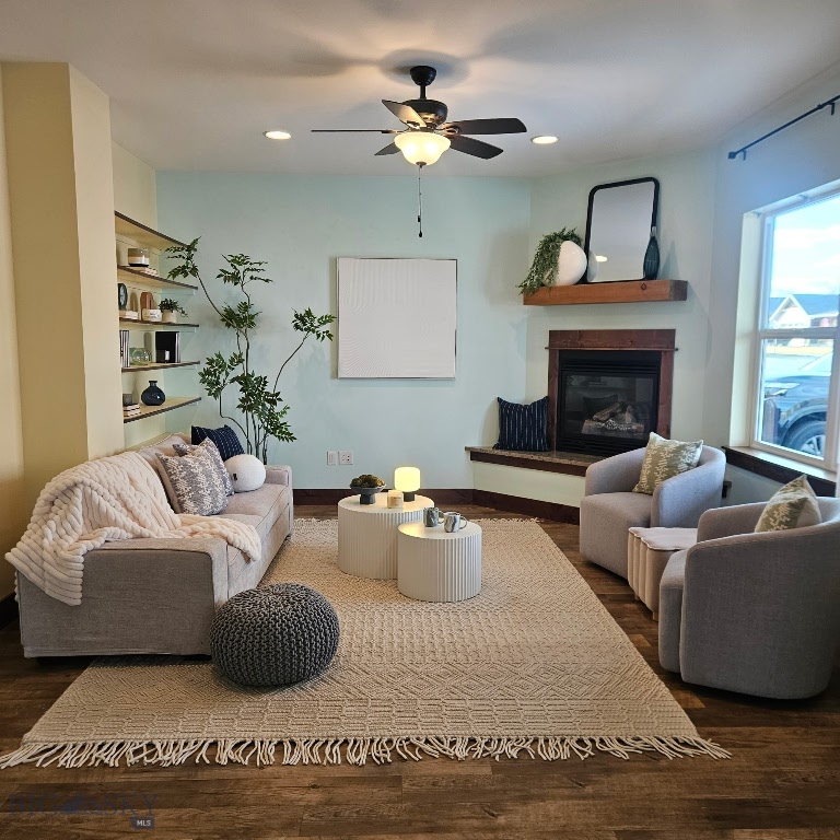 24 Red Rock Court