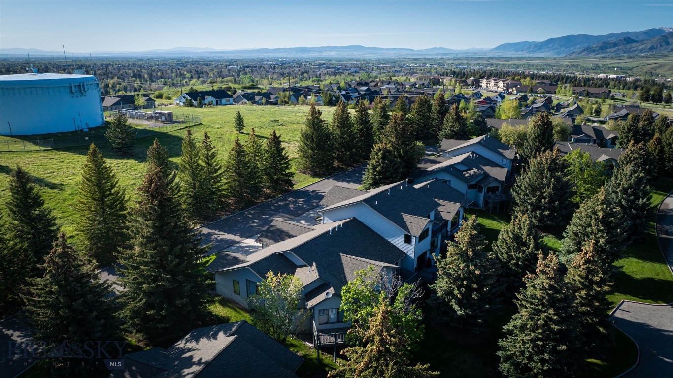 1757 Highland Boulevard 29