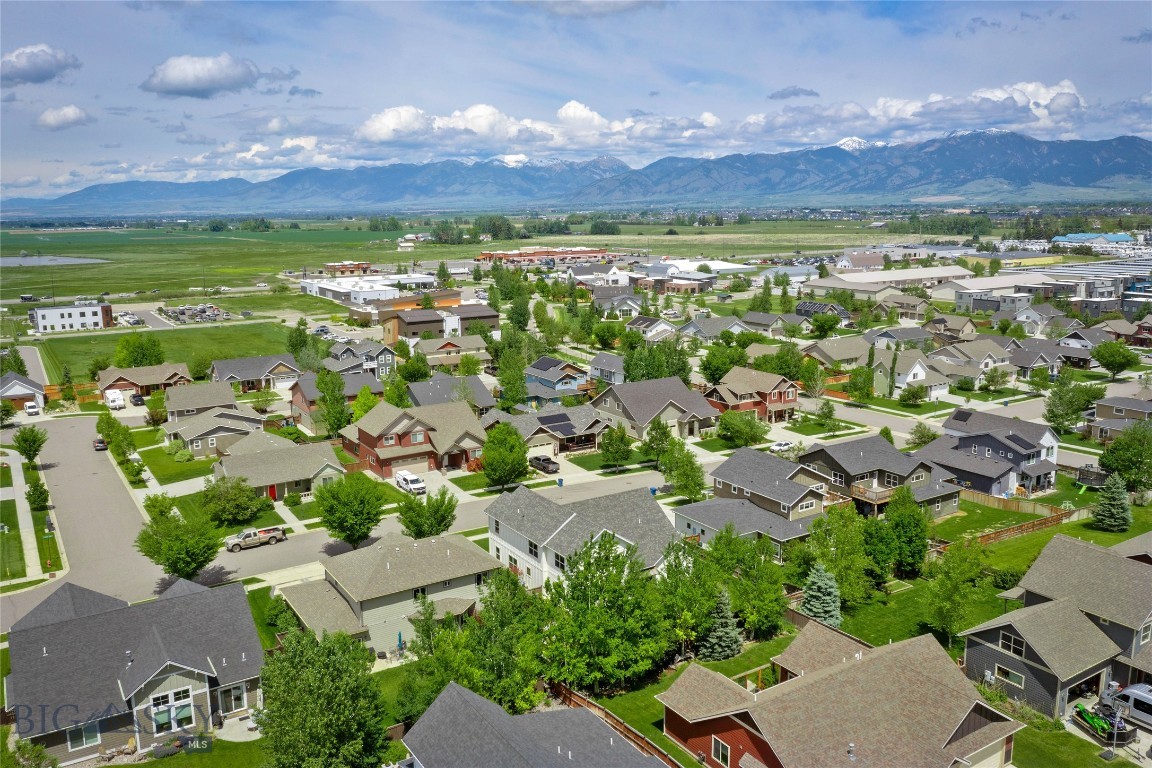 56 E Hyalite Peak Drive