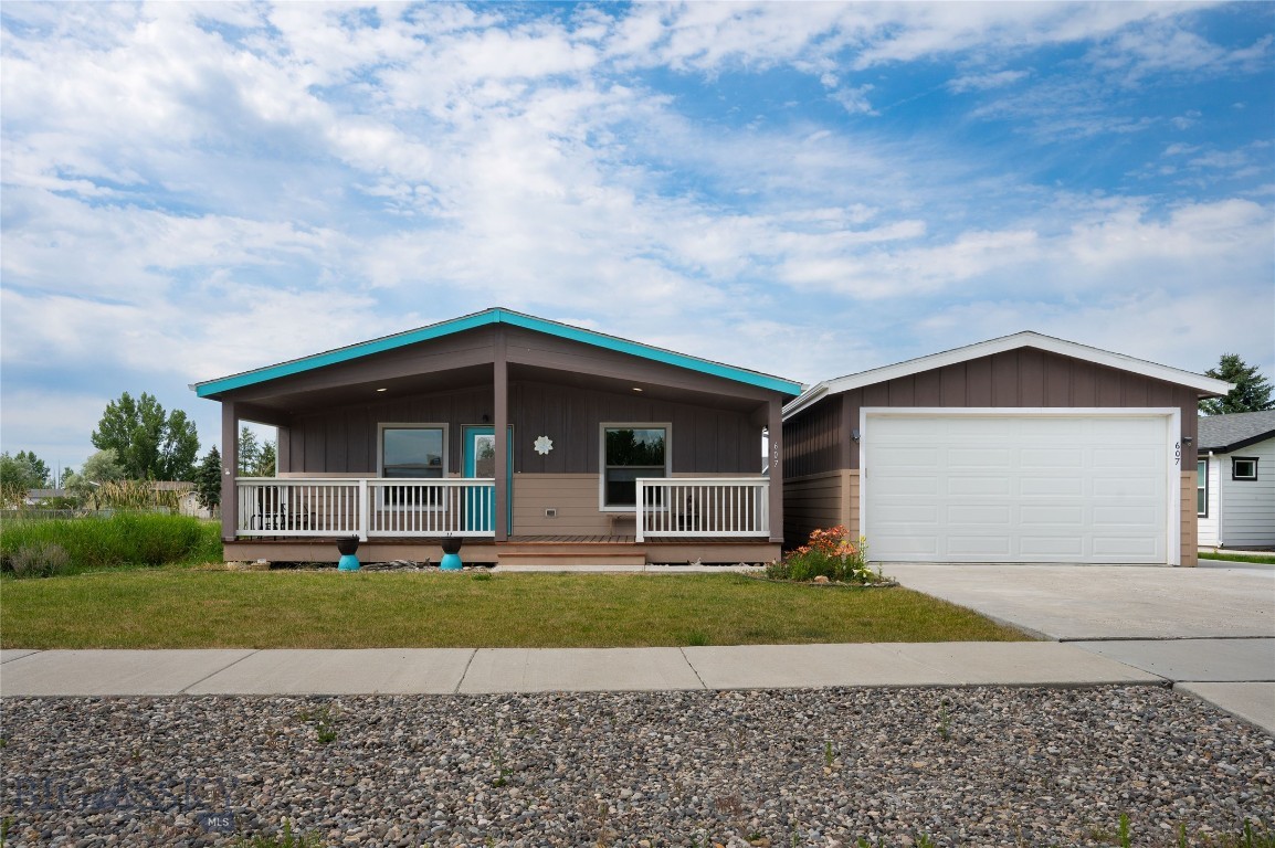 607 Meadow Circle, Belgrade