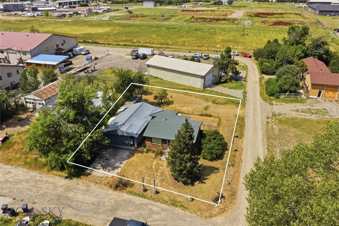 13 Central, Bozeman