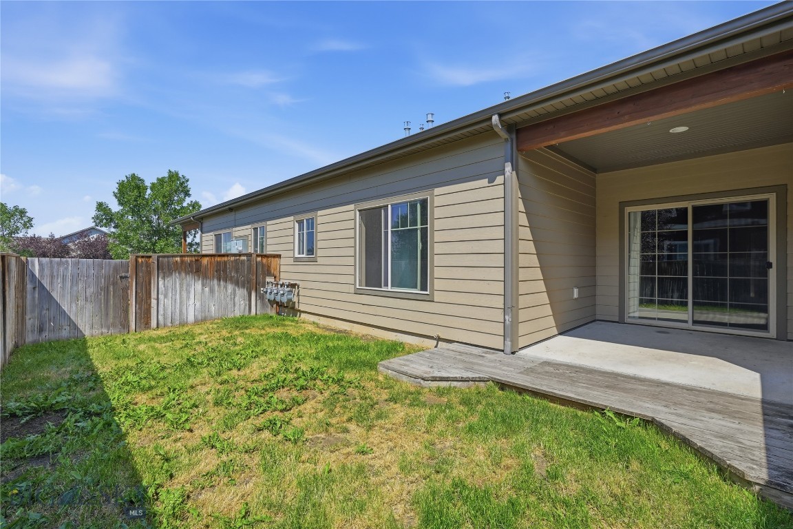 884 Quail Run Road B