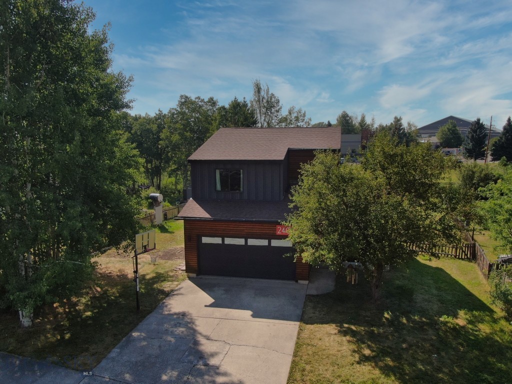 2409 Westridge Drive