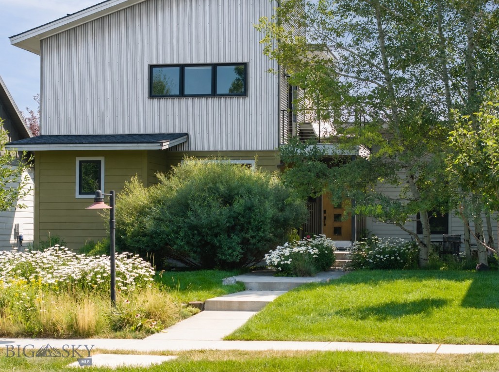 3748 Bungalow Lane
