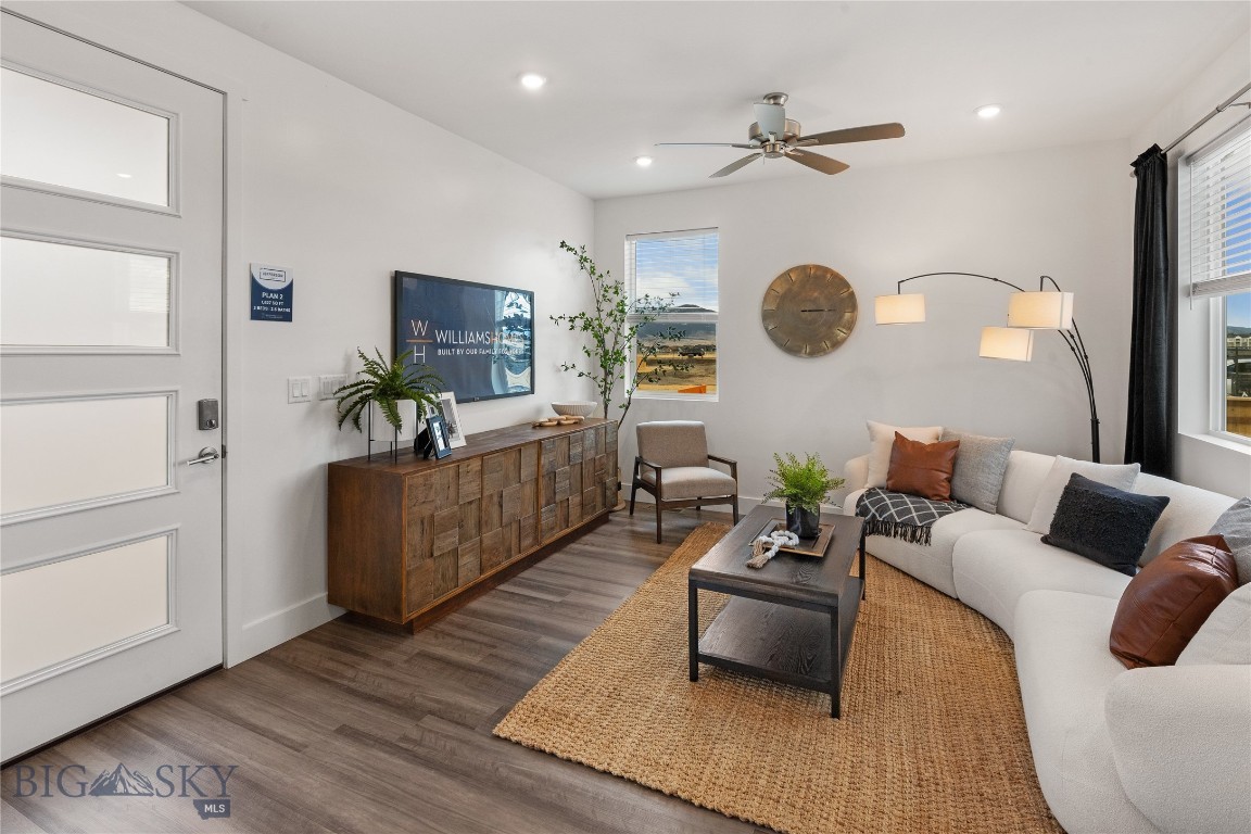 4921 Harvest Parkway