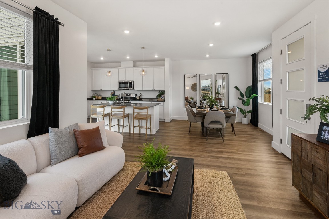 4921 Harvest Parkway