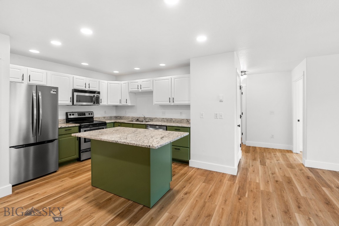 2220 Baxter Lane 4C