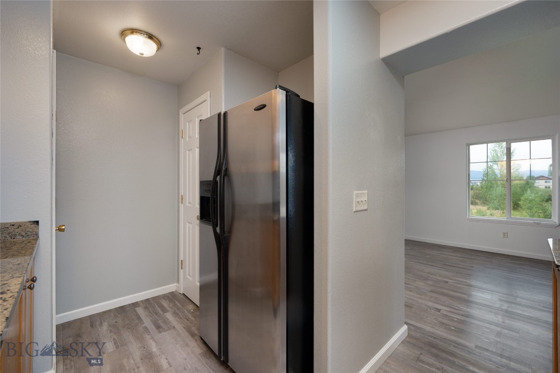 877 Forestglen Drive 5H