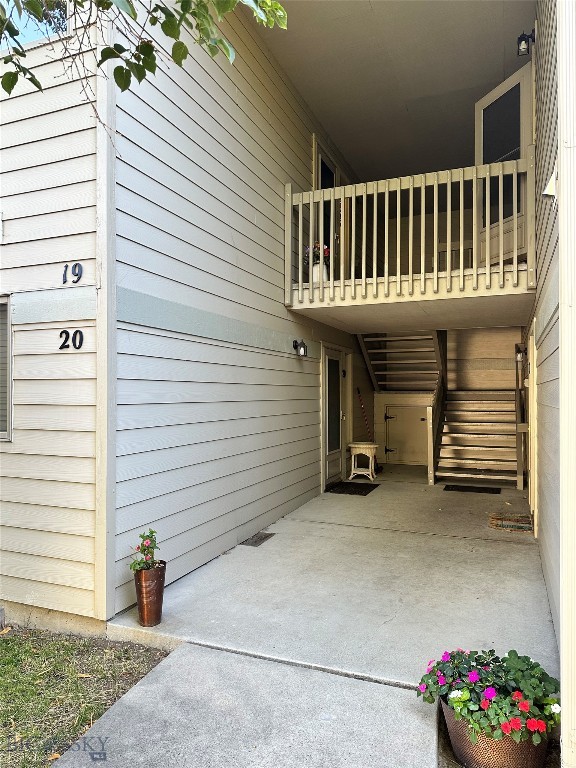 10 S Yellowstone Street 19