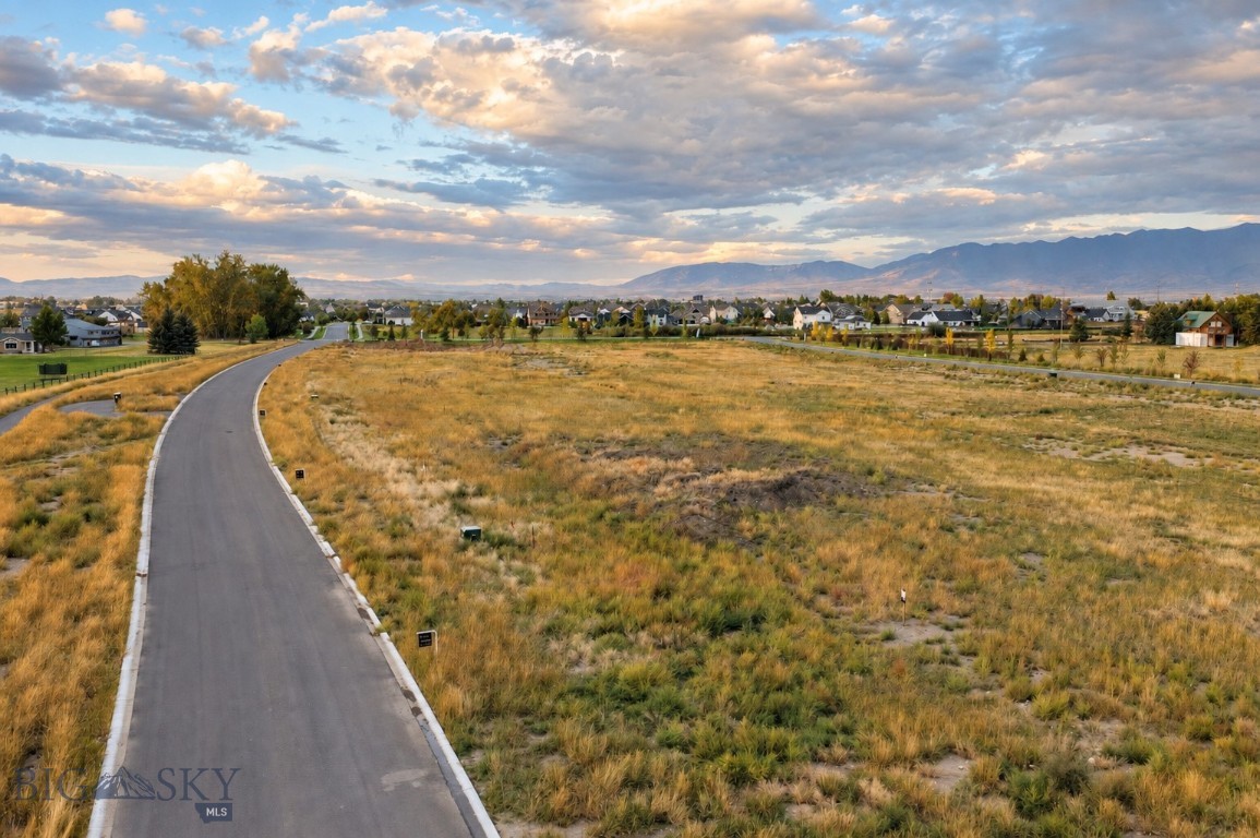 Lot 8 Crossbill Road