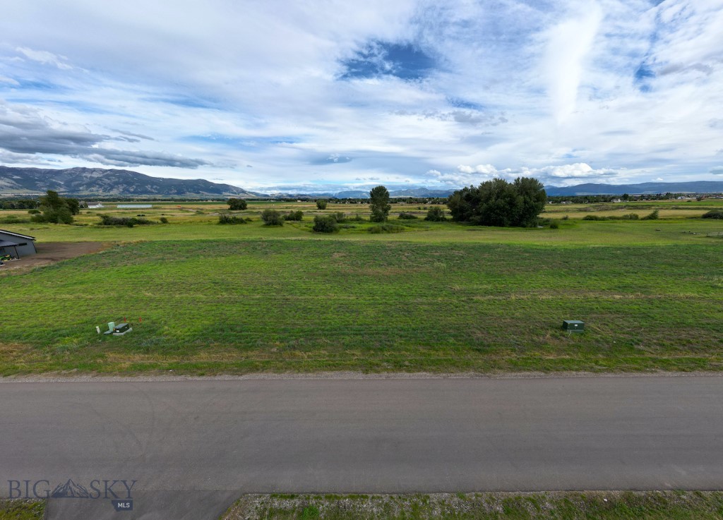 Lot 3 Riparian Way