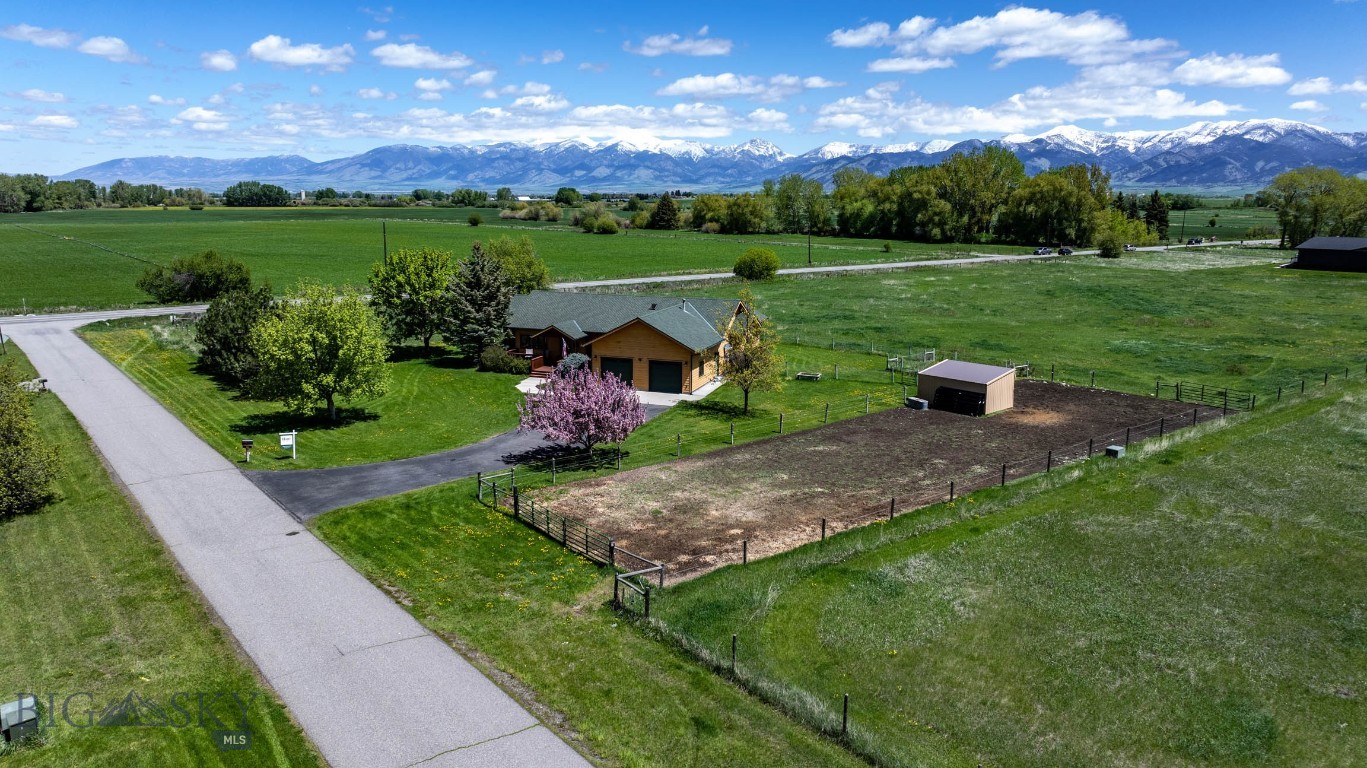 64 Shandalyn Lane, Bozeman