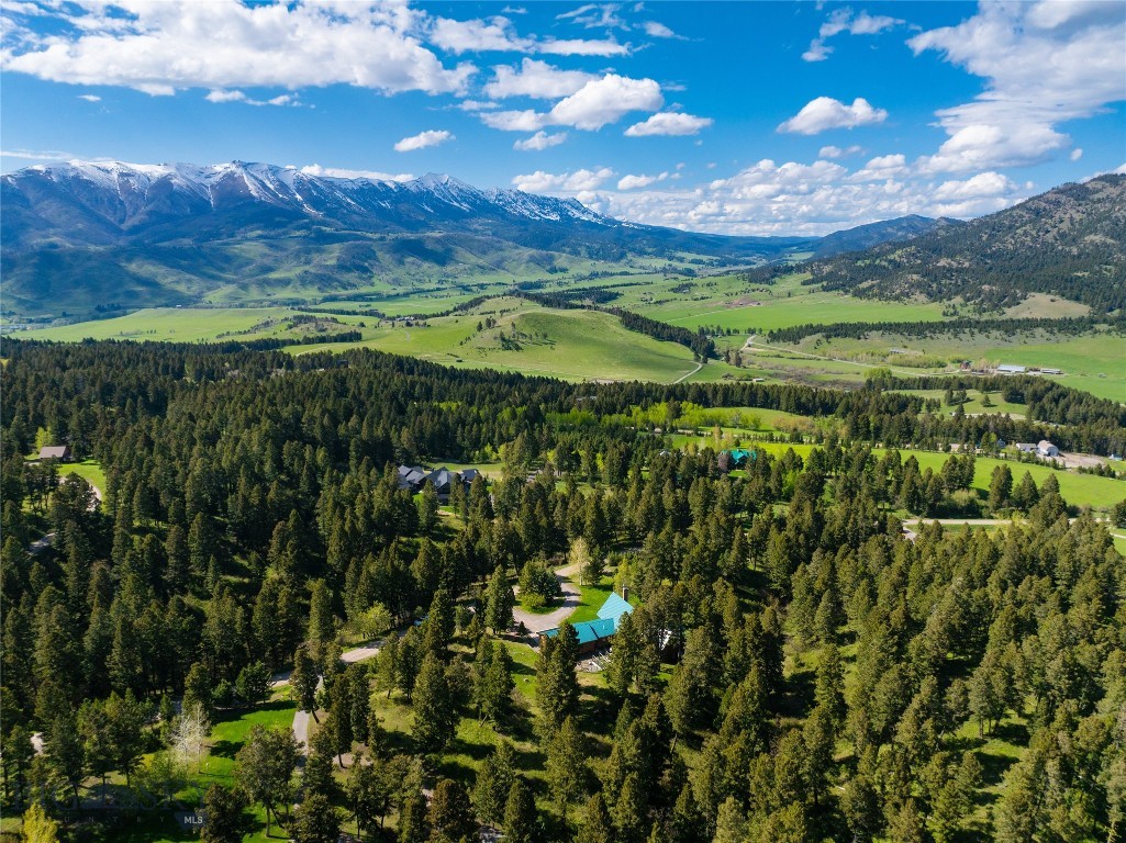 4786 Aspen Lane