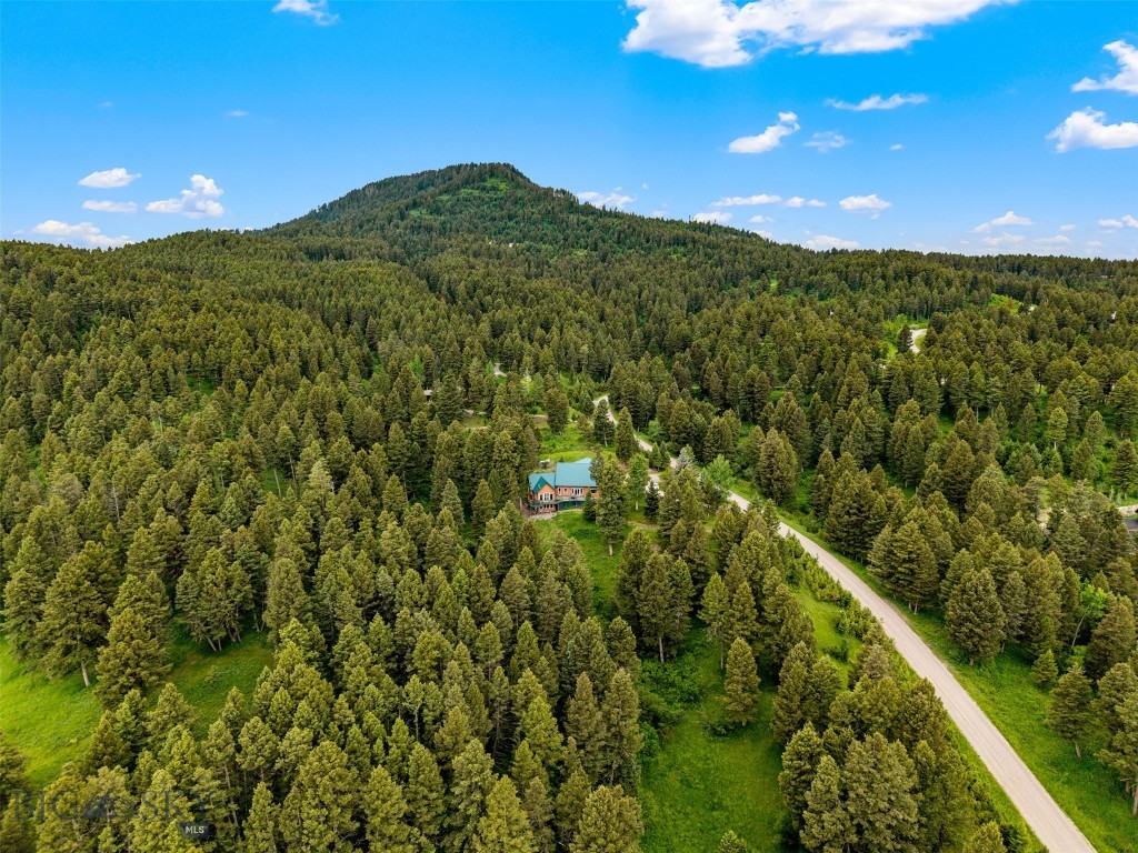 4786 Aspen Lane