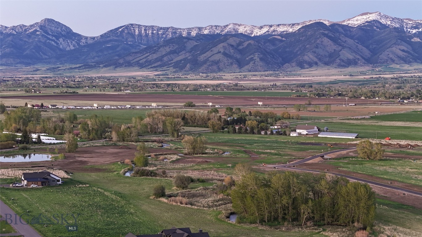 TBD E Riparian Way