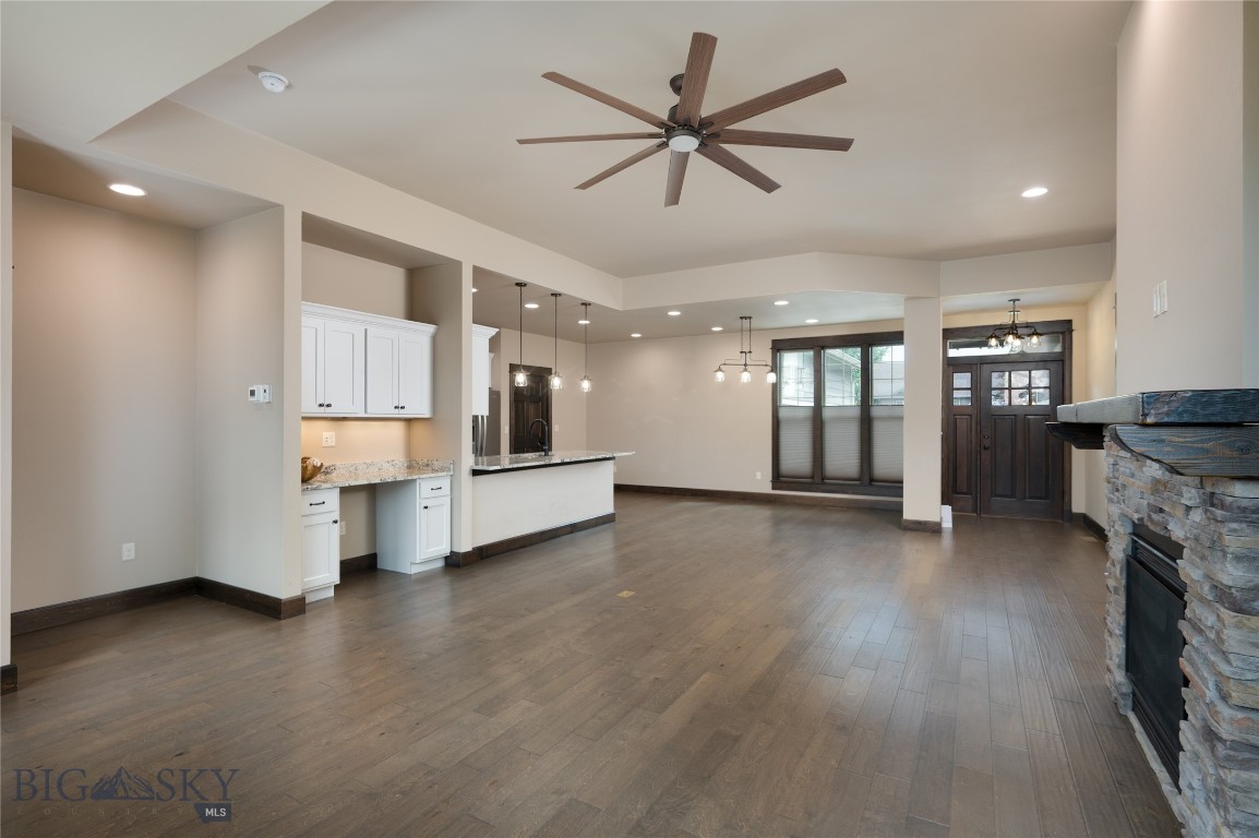5479 Annie Street