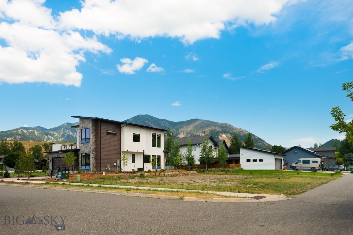 2434 Richau Lane
