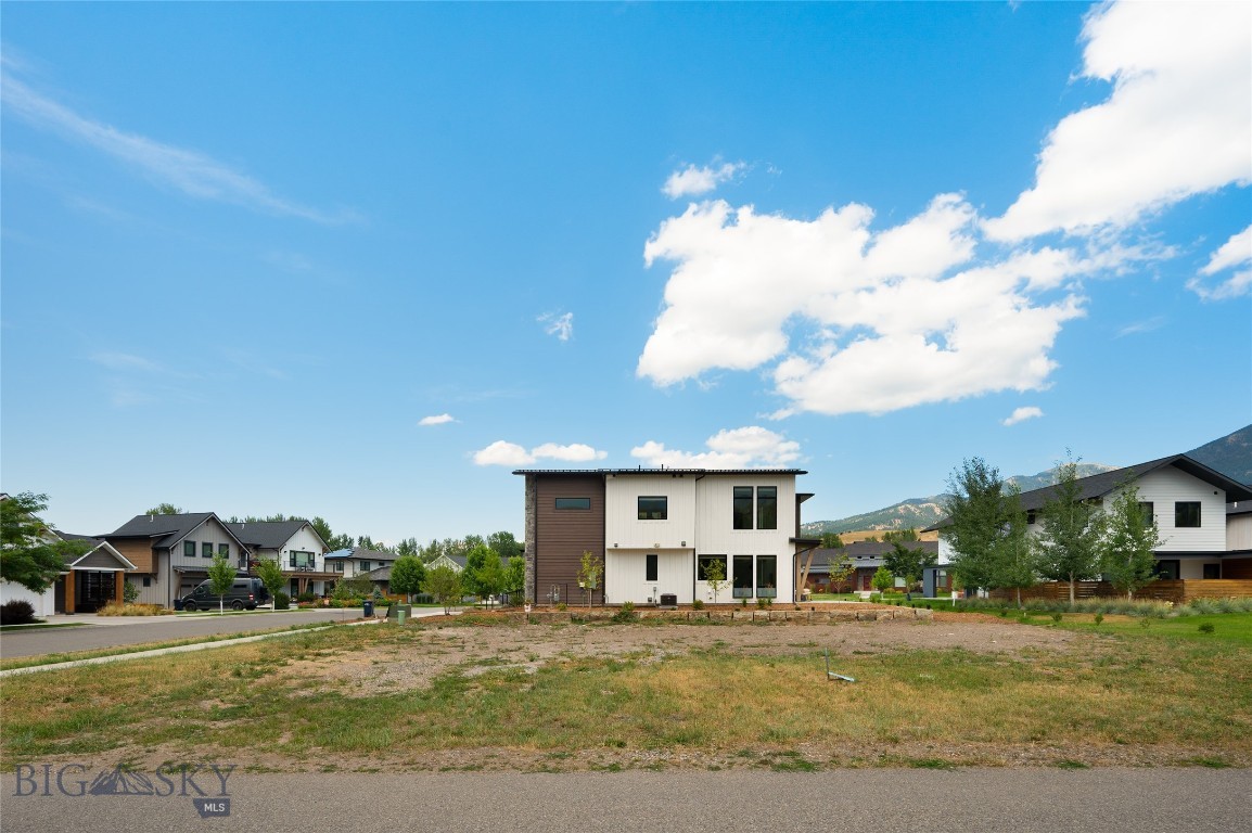 2434 Richau Lane