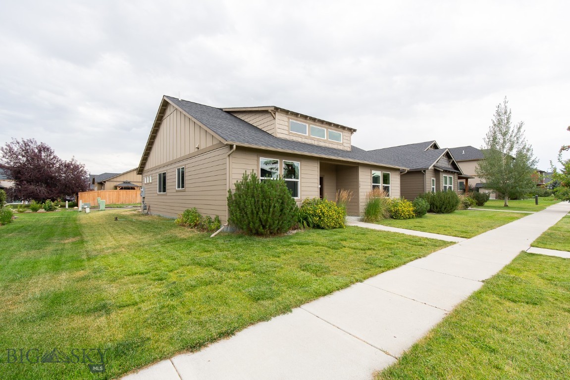 130 Pond Lily Drive