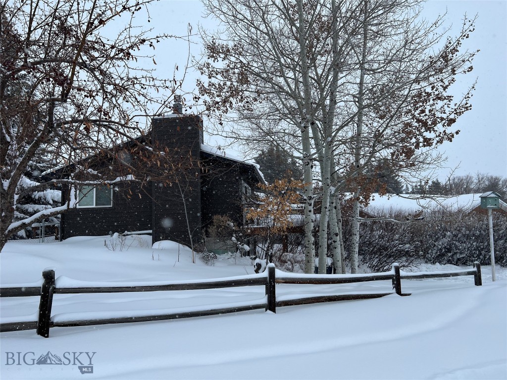 1103 S Pinecrest