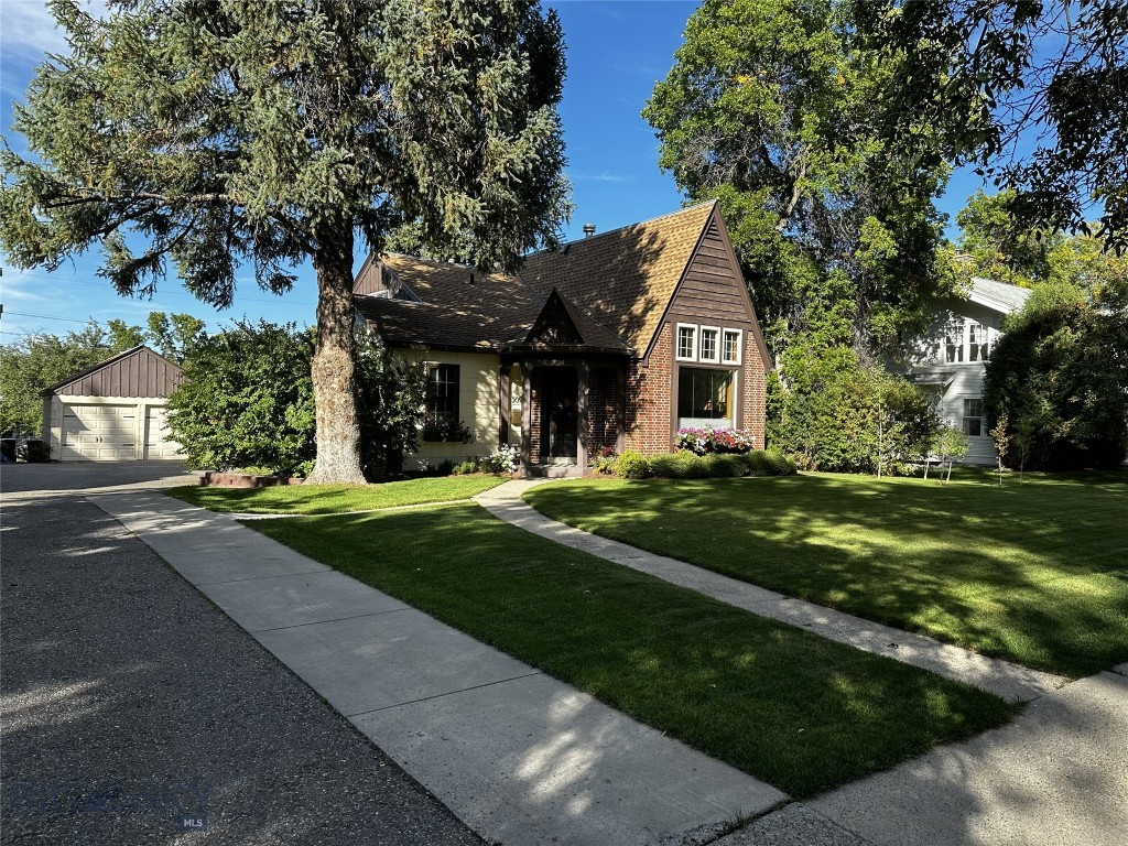 509 W Cleveland Street