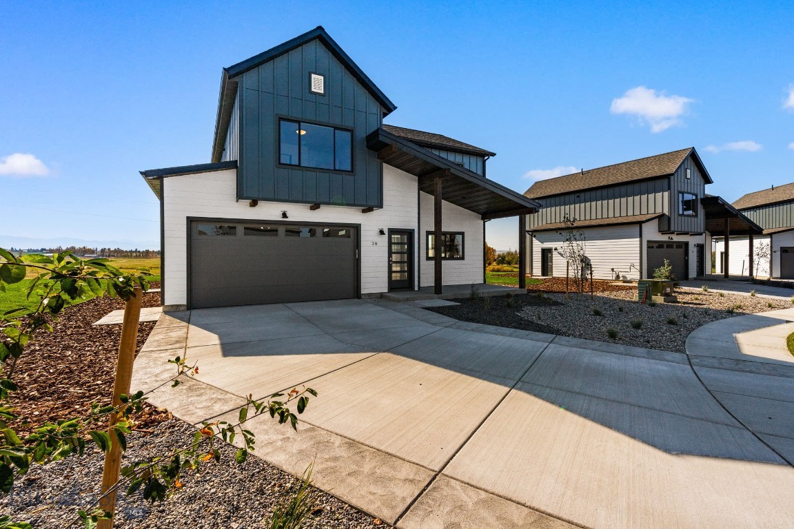 38 Horseshoe Loop, Bozeman