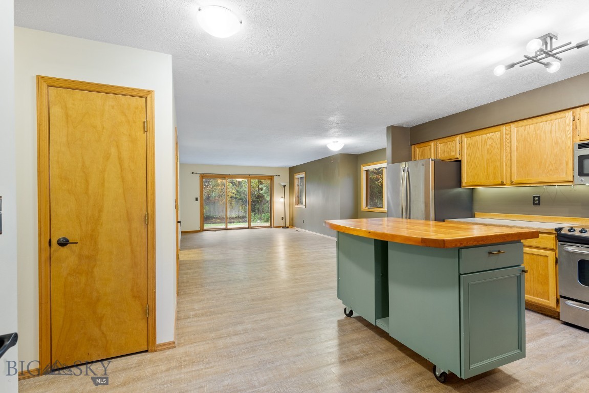 623 S 15th Avenue, Bozeman
