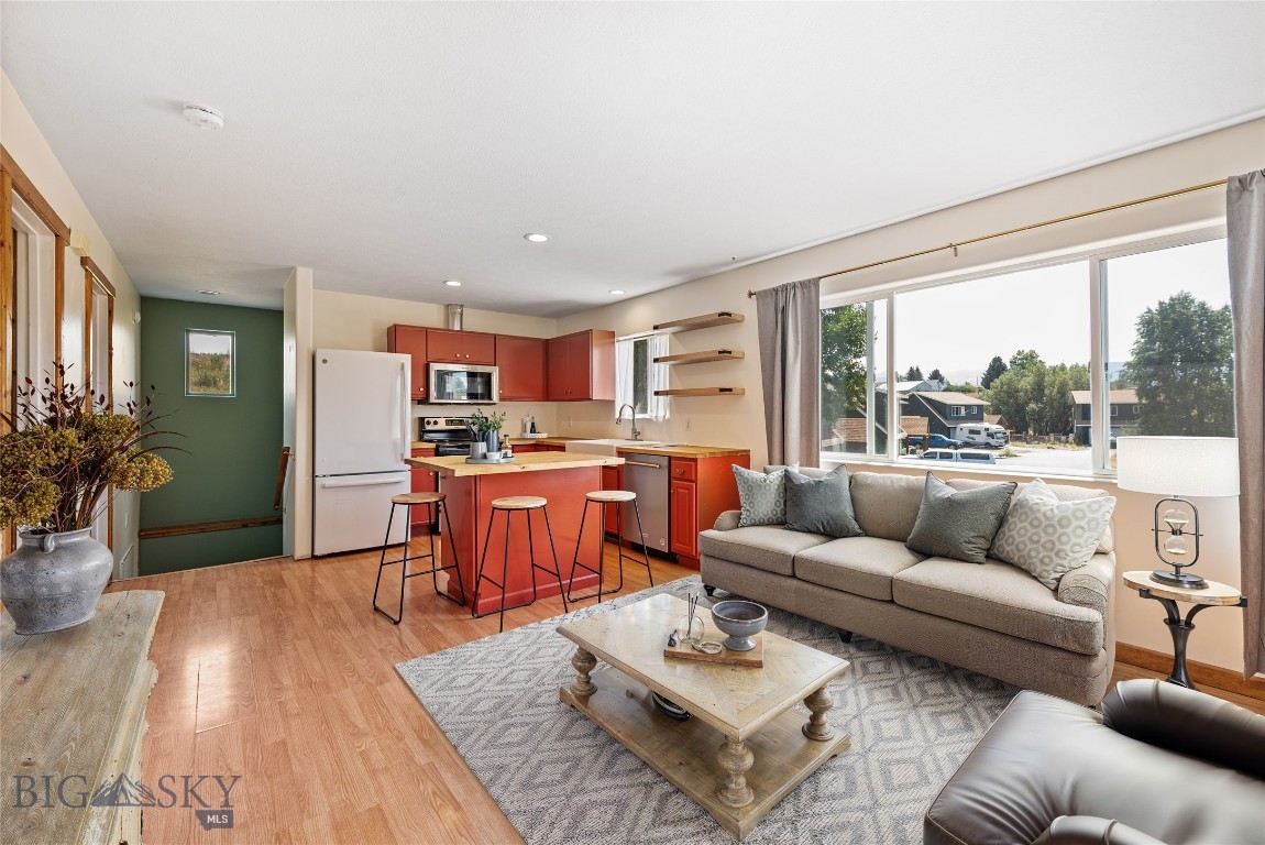 141 Gravel Hollow Drive, Bozeman