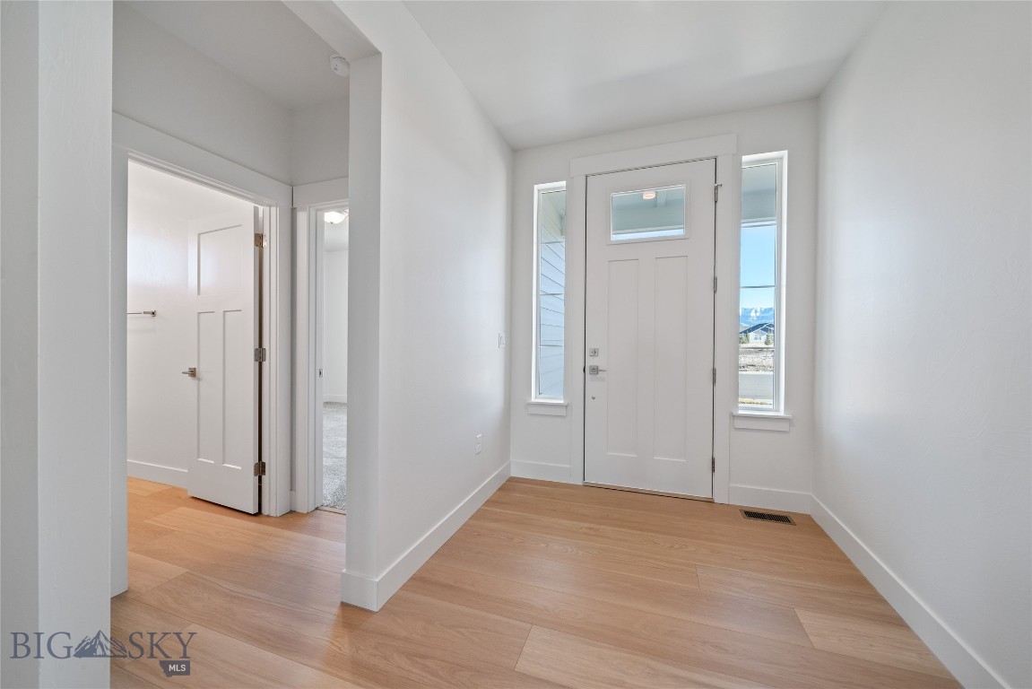 1542 Belle Starr Drive