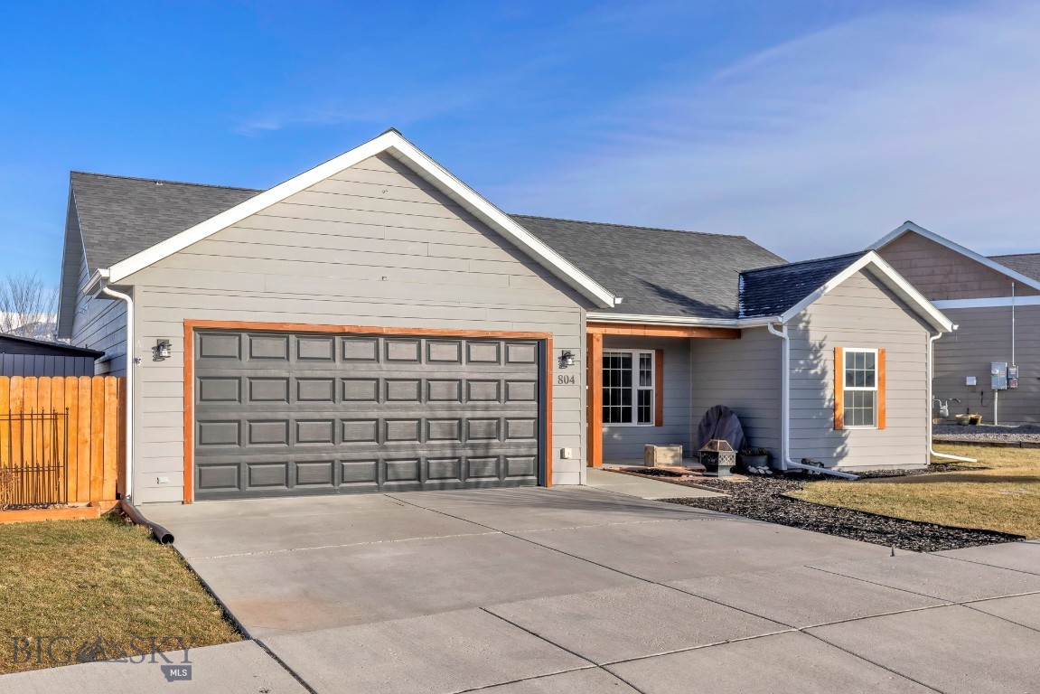 804 Powers Boulevard