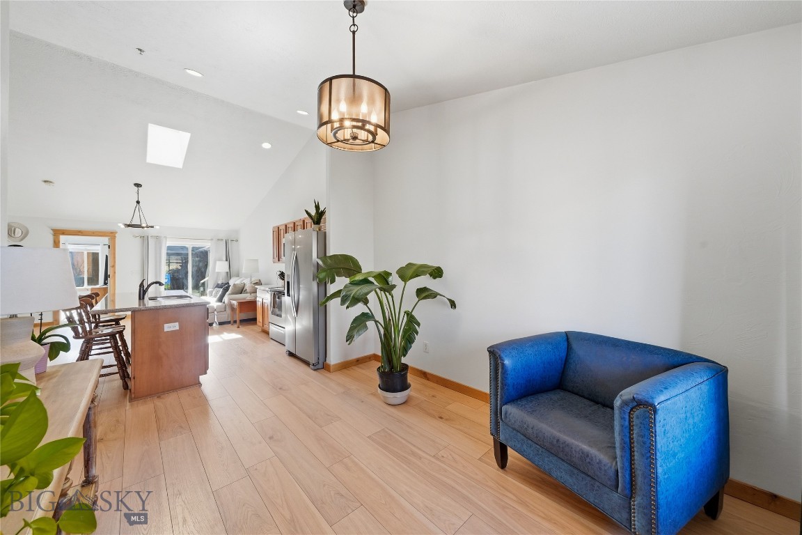 145 Talon Way B