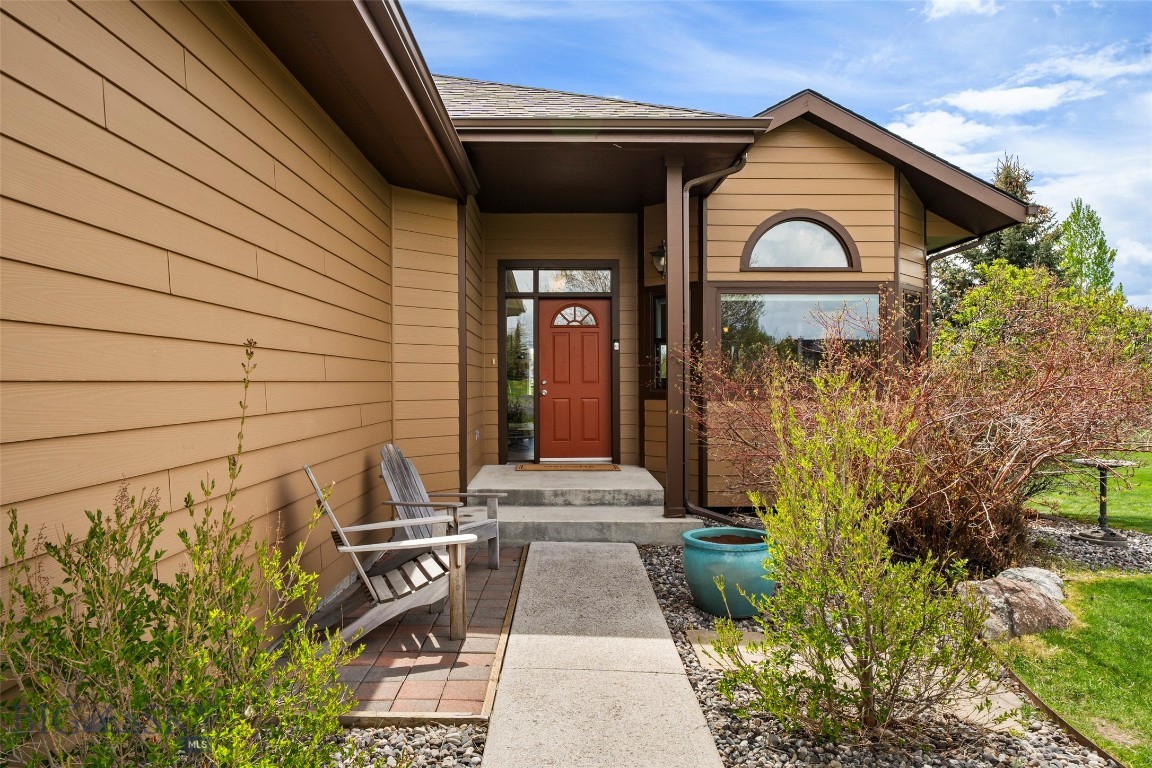 1028 Summer Ridge Road