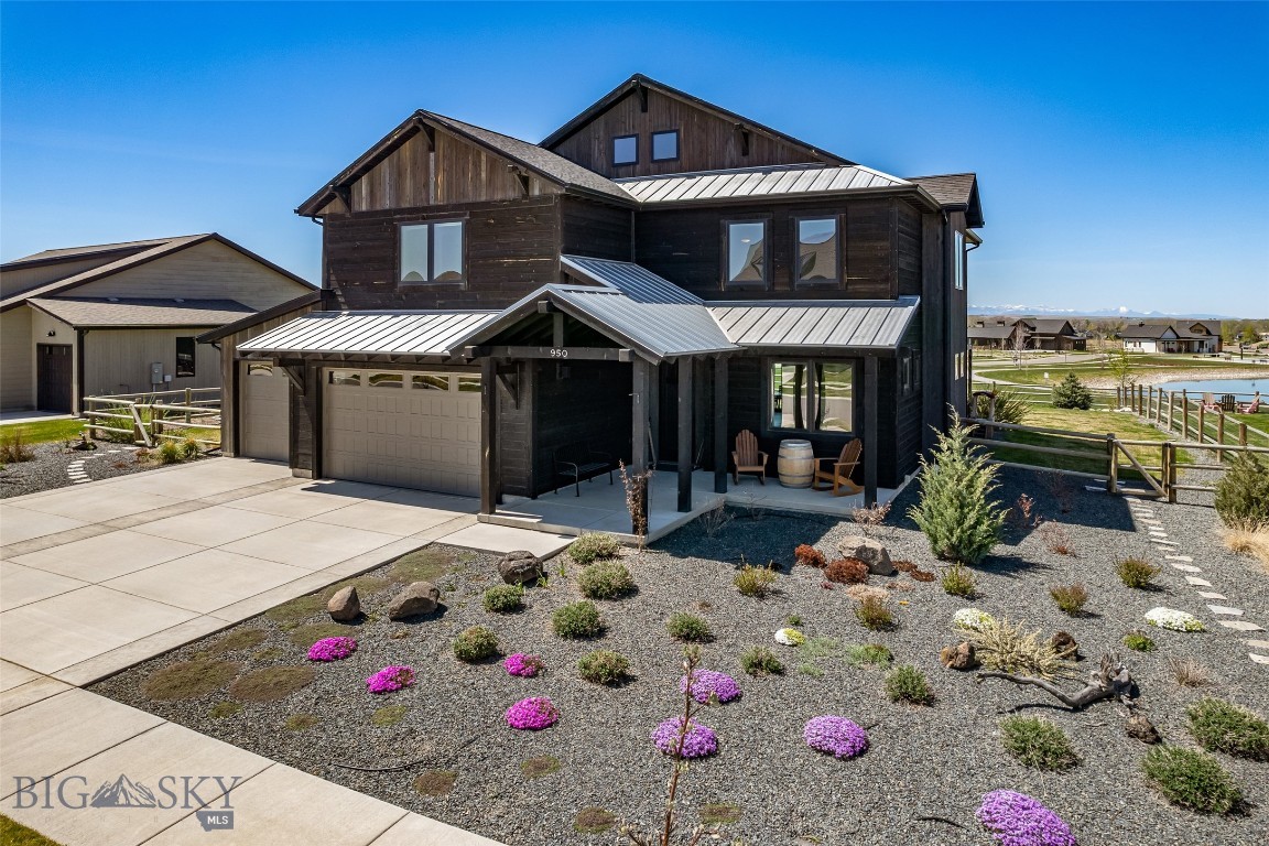 950 White Horse Loop, Bozeman