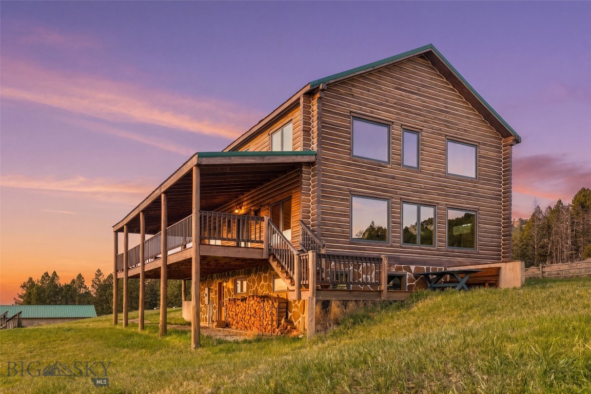 755 Coffee Creek Road