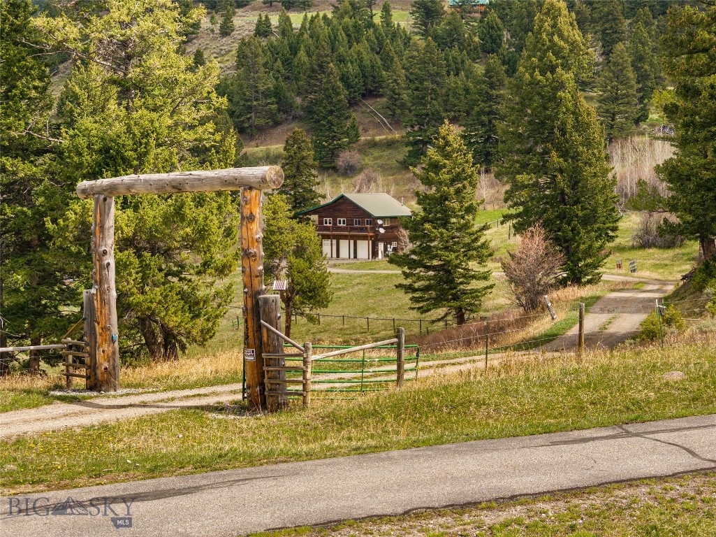 455 Harrison Meadow