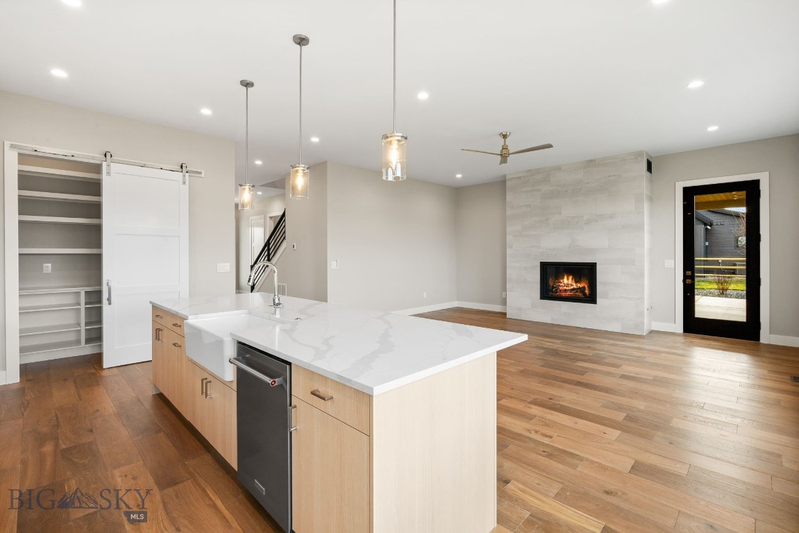 141 Creekbank Loop