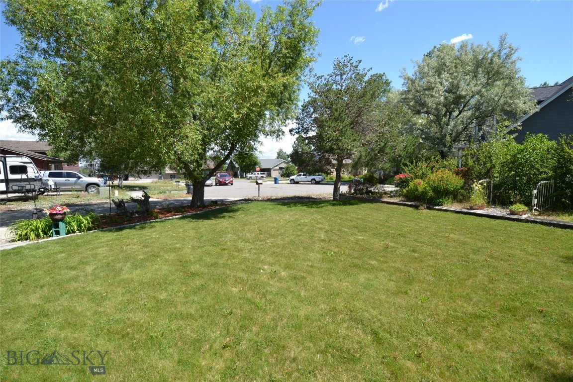 903 Kermit Court