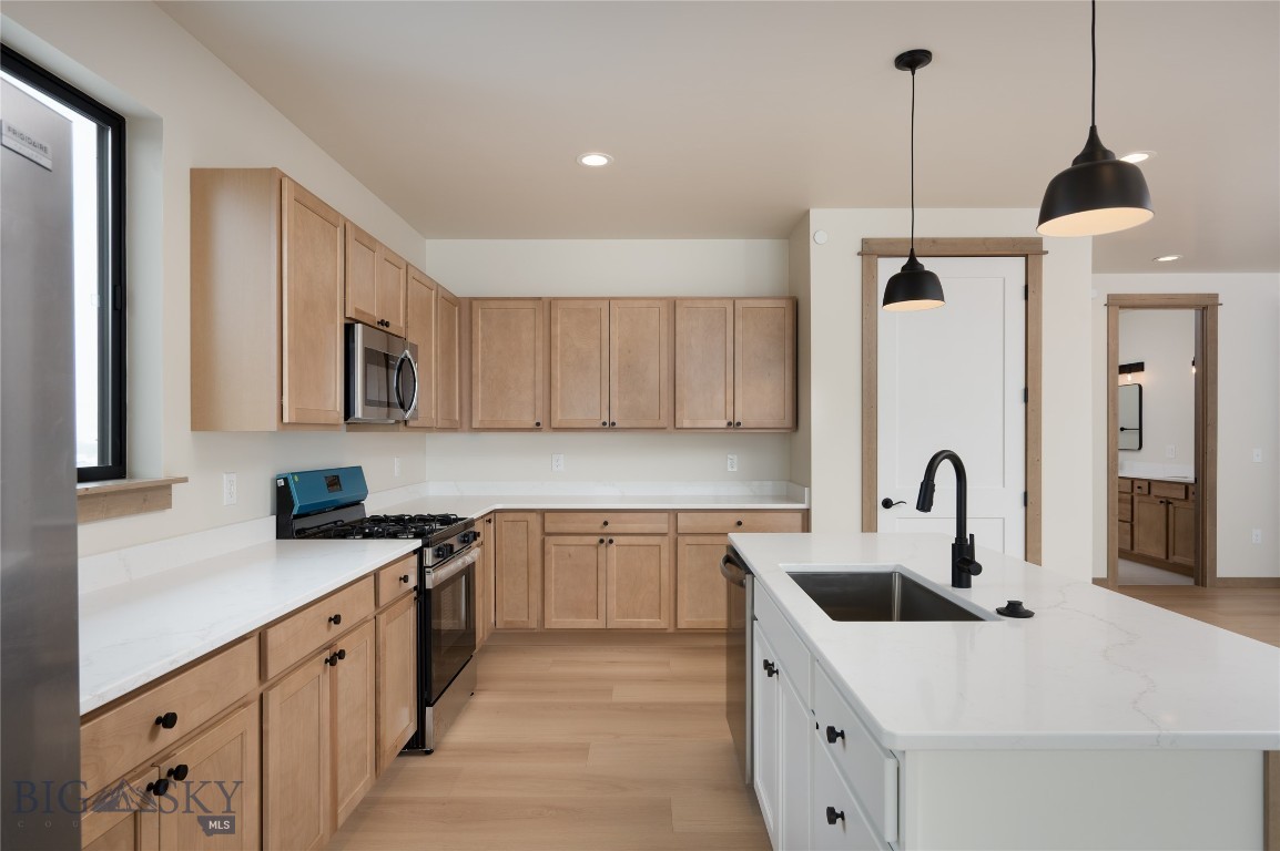 2503 Fremont Street