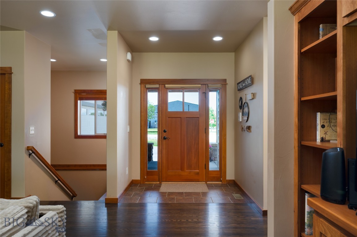 402 Circle F Trail