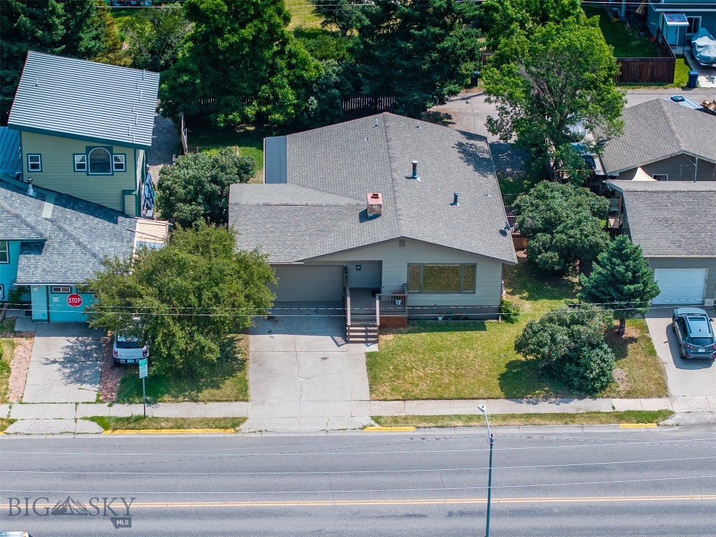 422 N 11th Avenue