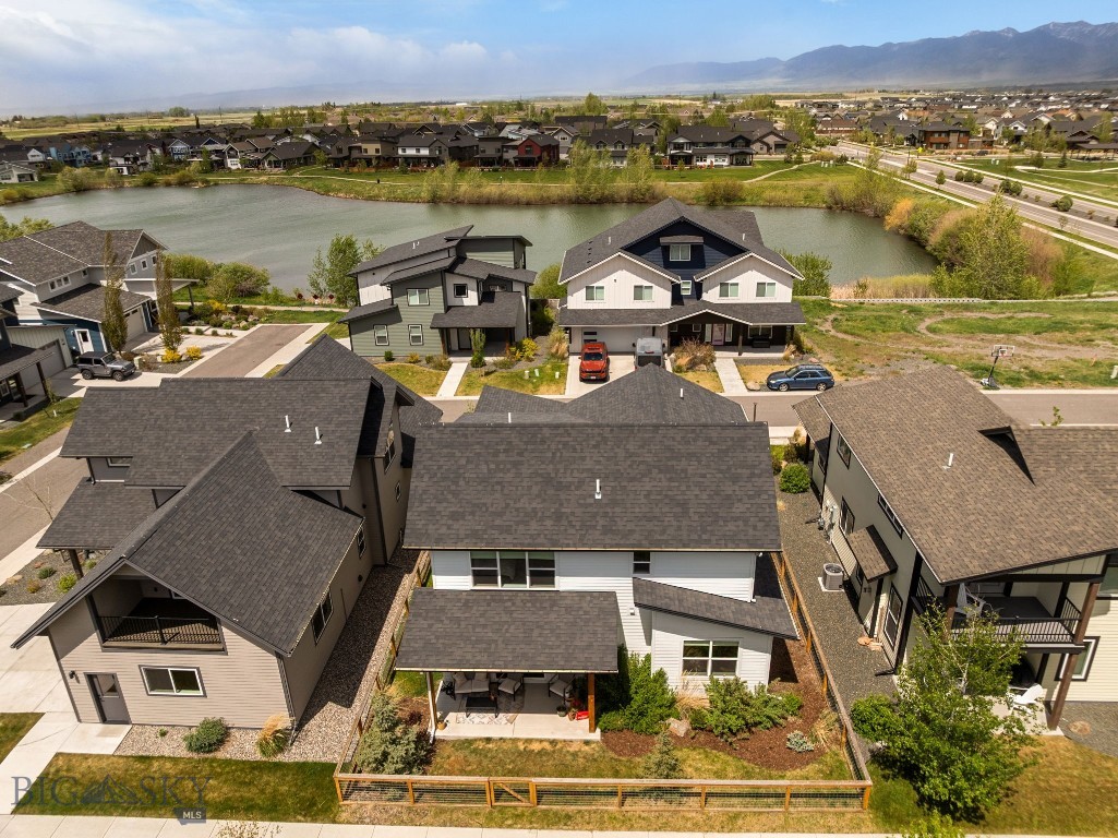 5422 Vahl Way